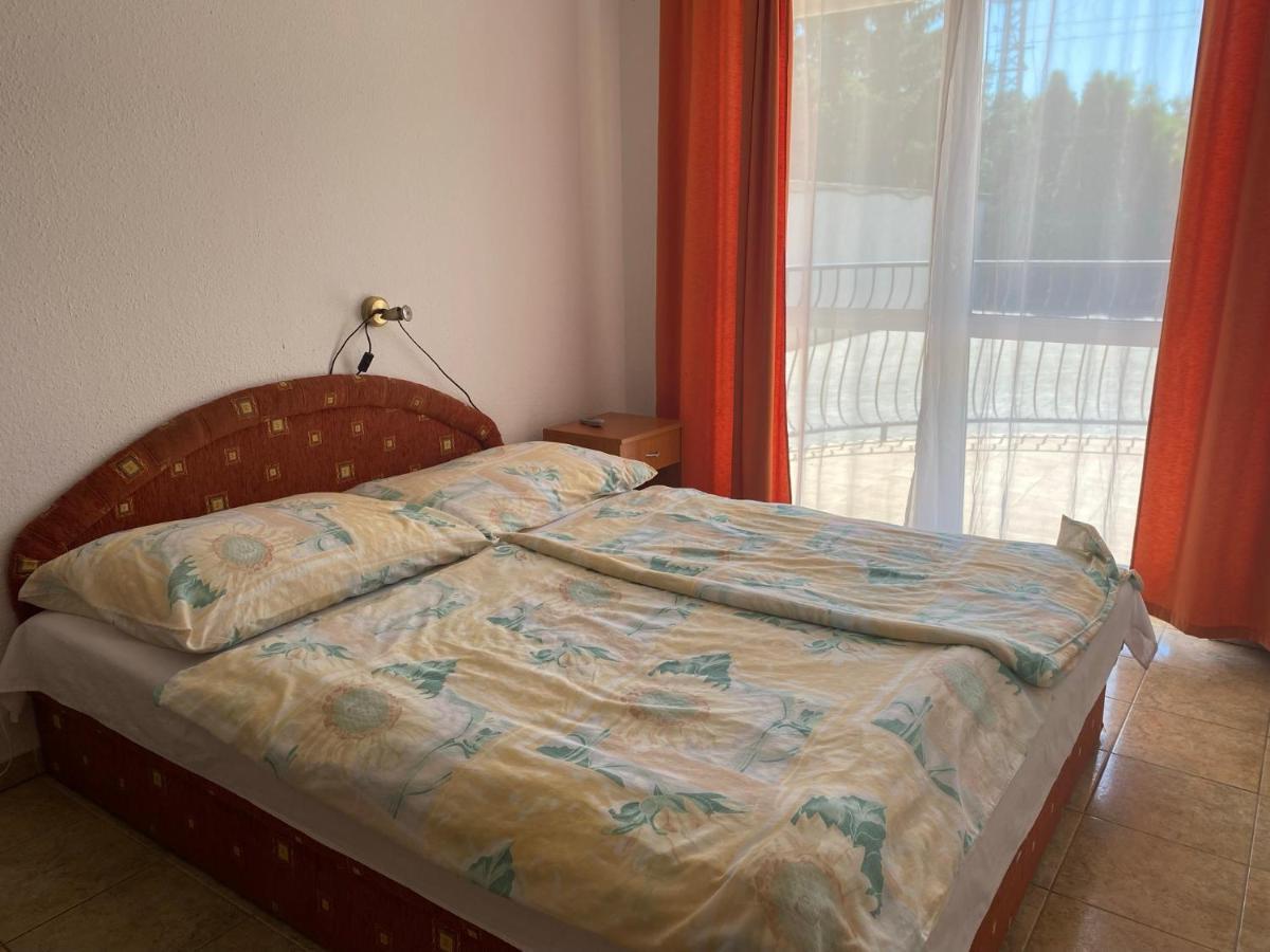 Abigel Apartmanhaz بالاتونفوريد المظهر الخارجي الصورة