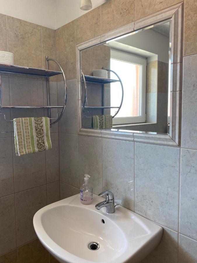 Abigel Apartmanhaz بالاتونفوريد المظهر الخارجي الصورة