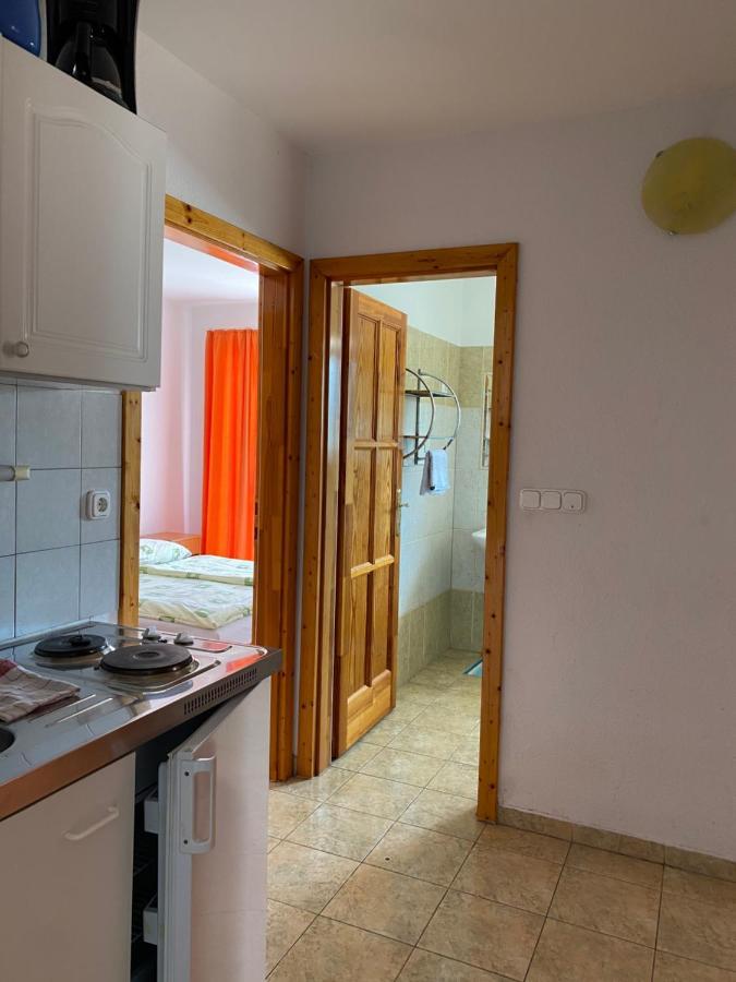 Abigel Apartmanhaz بالاتونفوريد المظهر الخارجي الصورة