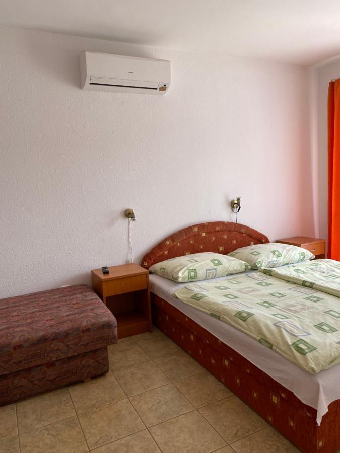 Abigel Apartmanhaz بالاتونفوريد المظهر الخارجي الصورة