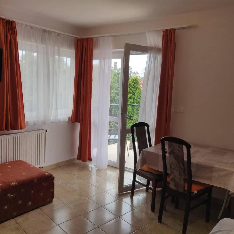 Abigel Apartmanhaz بالاتونفوريد المظهر الخارجي الصورة